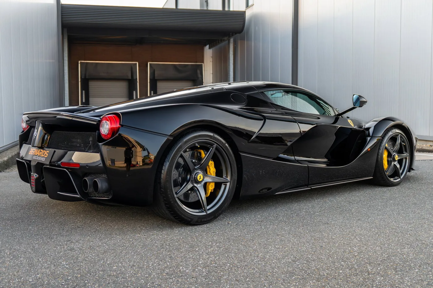 2014 Ferrari LaFerrari angeboten von einem Supersportwagenhändler in Woerden, Niederlande, Foto 2 von 25