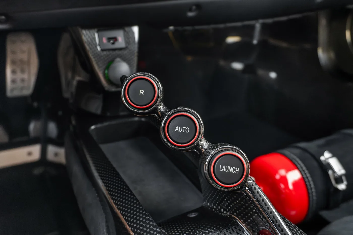 2014 Ferrari LaFerrari angeboten von einem Supersportwagenhändler in Woerden, Niederlande, Foto 15 von 25