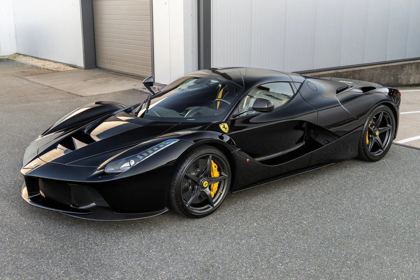2014 Ferrari LaFerrari angeboten von einem Supersportwagenhändler in Woerden, Niederlande, Foto 25 von 25