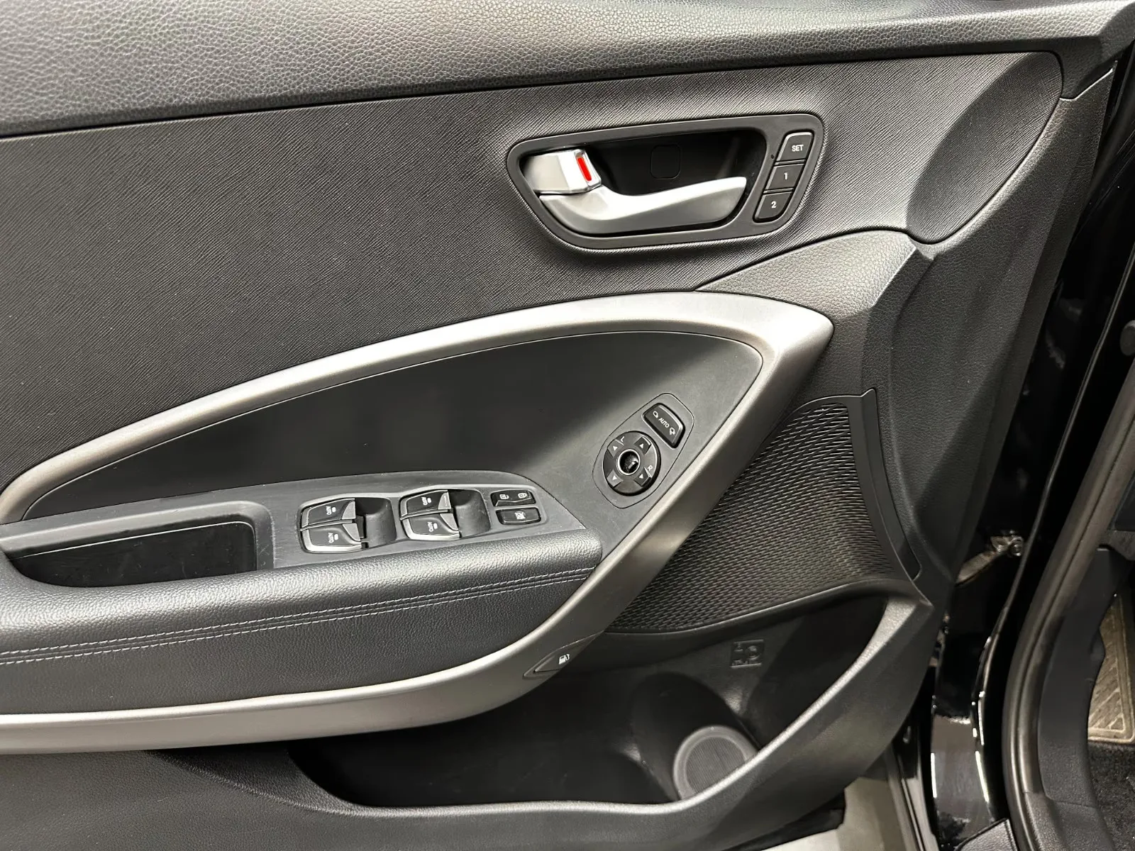 2014 Hyundai Santa Fe Premium, 11/23