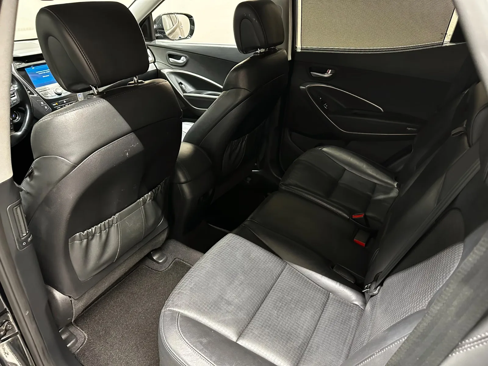 2014 Hyundai Santa Fe Premium, 12/23