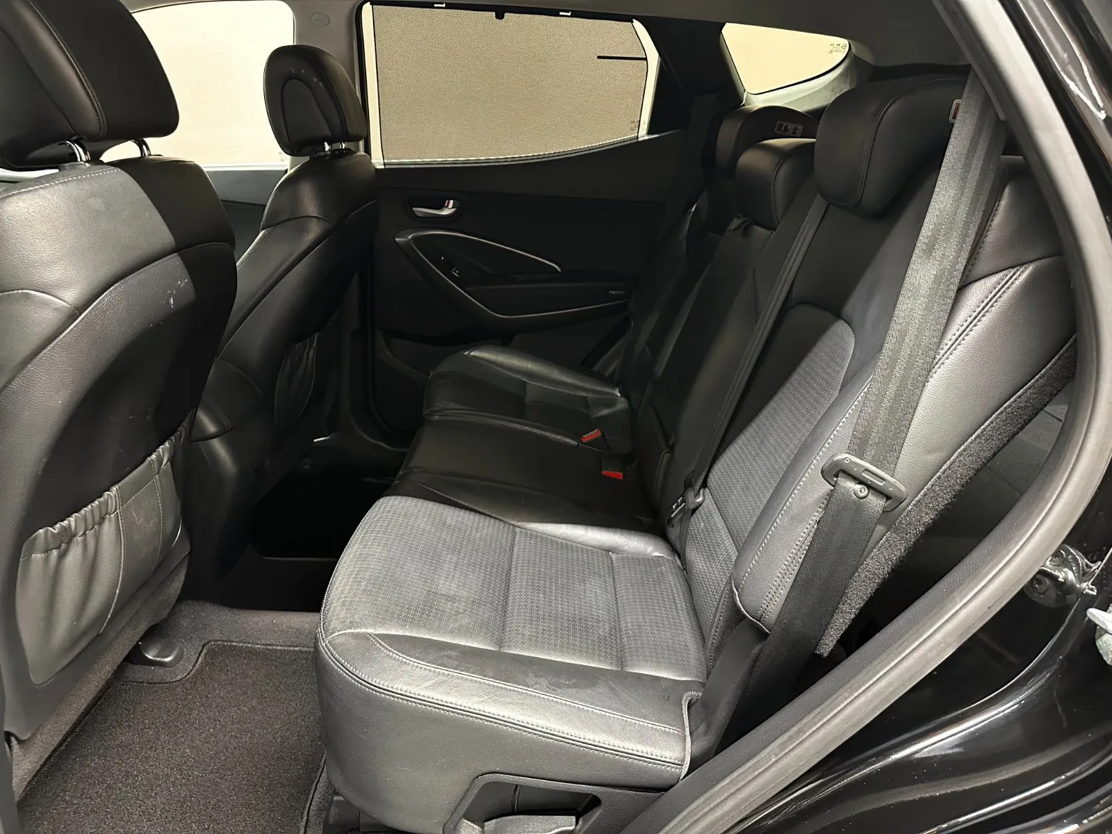 2014 Hyundai Santa Fe Premium, 13/23