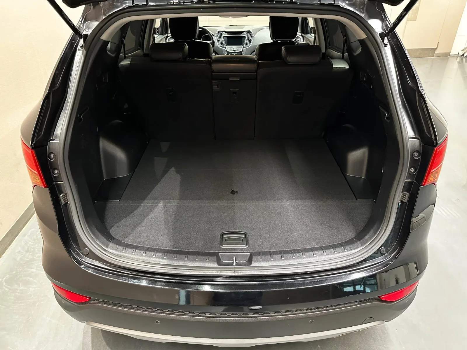 2014 Hyundai Santa Fe Premium, 15/23