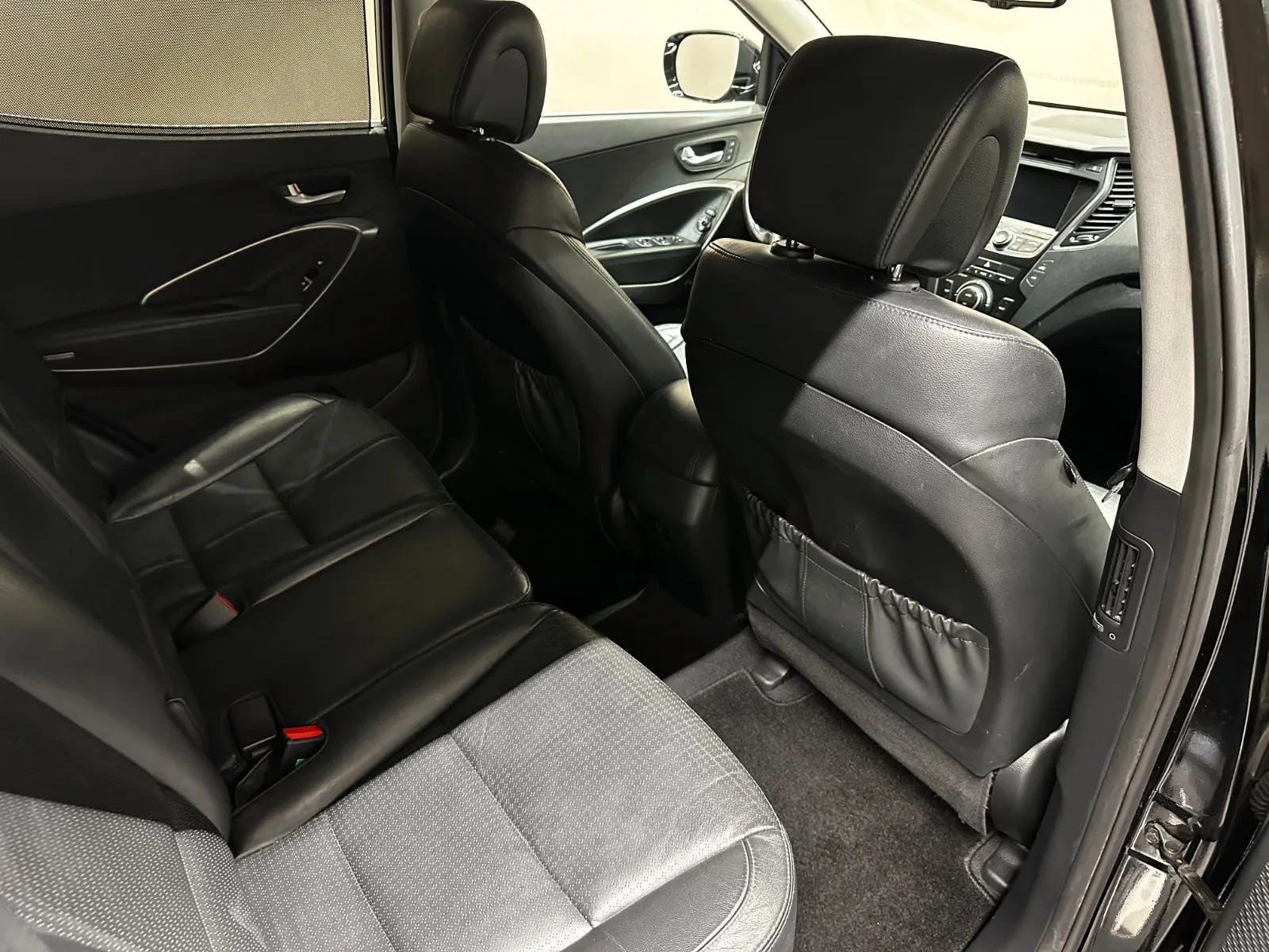 2014 Hyundai Santa Fe Premium, 16/23