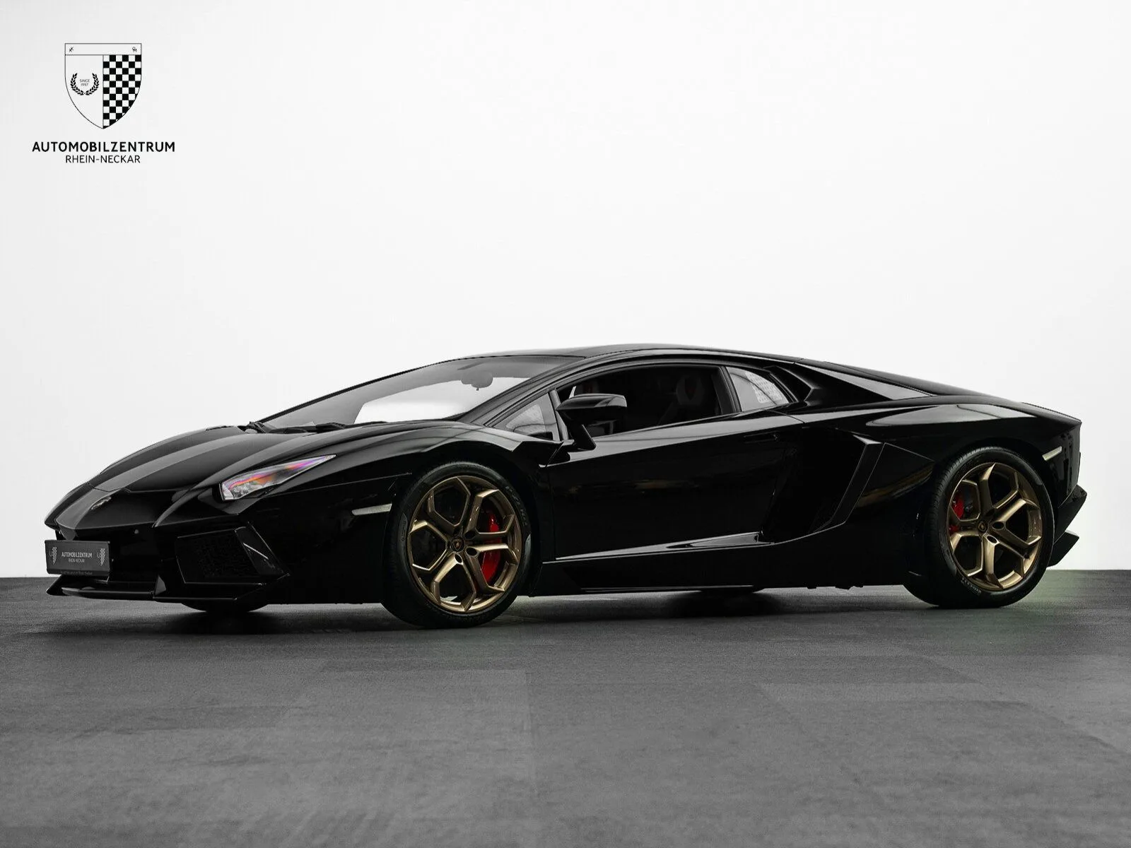 2014 Lamborghini Aventador, 3/30