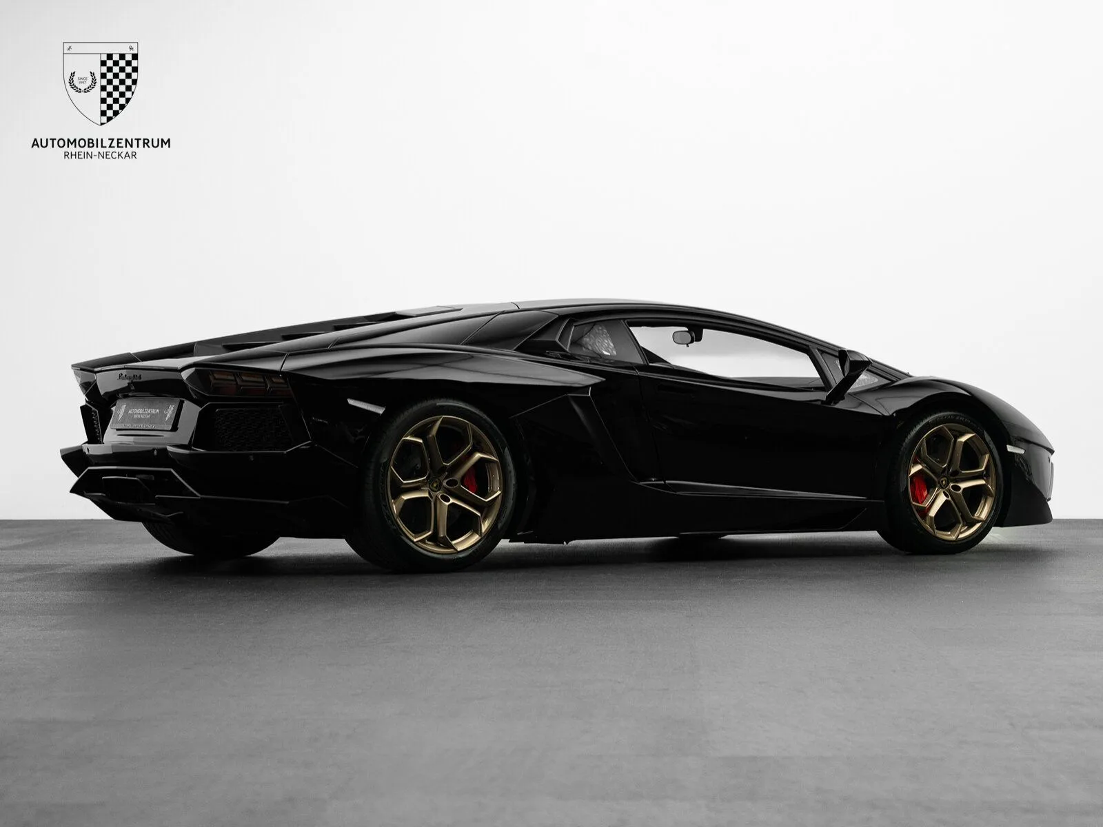 2014 Lamborghini Aventador, 7/30