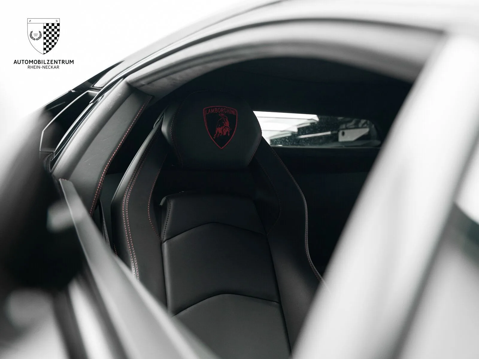 2014 Lamborghini Aventador, 12/30