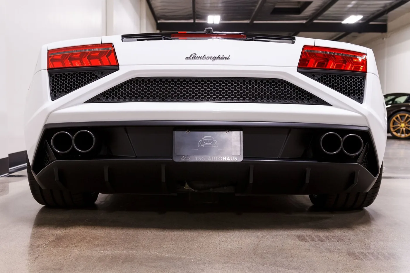 2014 Lamborghini Gallardo LP 560-2 verkauft von einem Fachhändler in Costa Mesa, Vereinigte Staaten, Foto 11 von 15