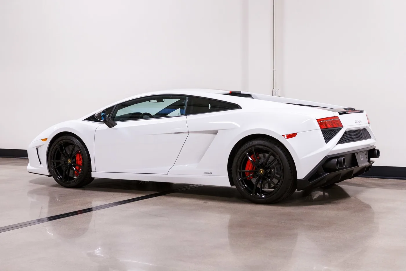 2014 Lamborghini Gallardo LP 560-2 verkauft von einem Fachhändler in Costa Mesa, Vereinigte Staaten, Foto 15 von 15