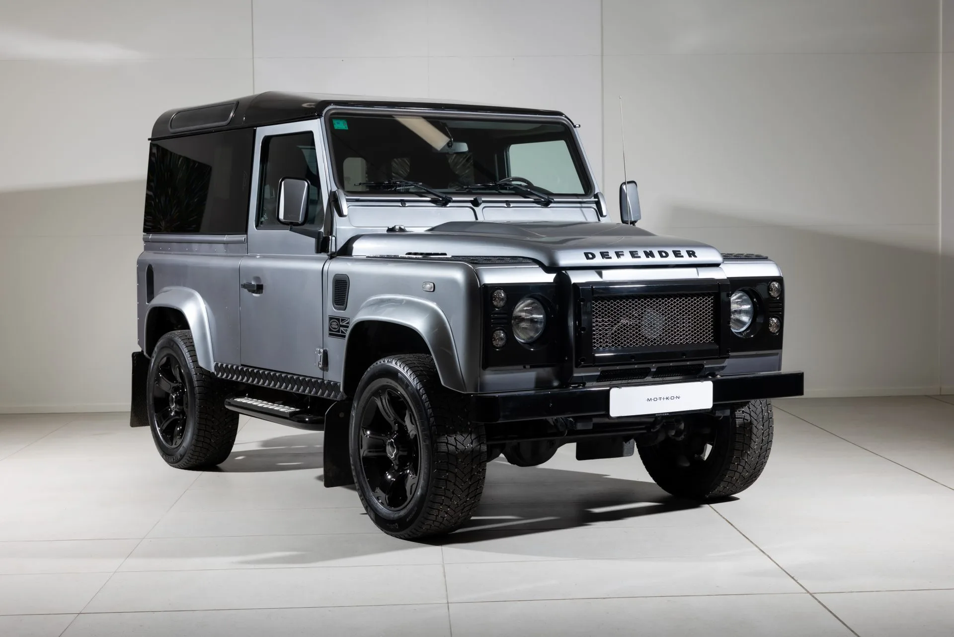 2014 Land Rover Defender 90 offered by a specialist dealer in Uppsala, Sweden, main photo