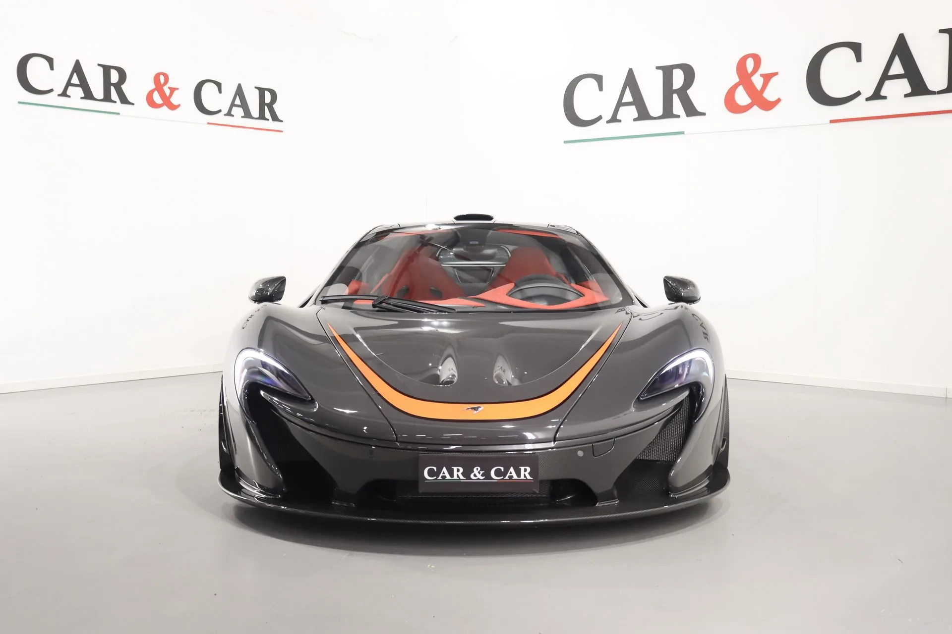 2014 McLaren P1, 3/24