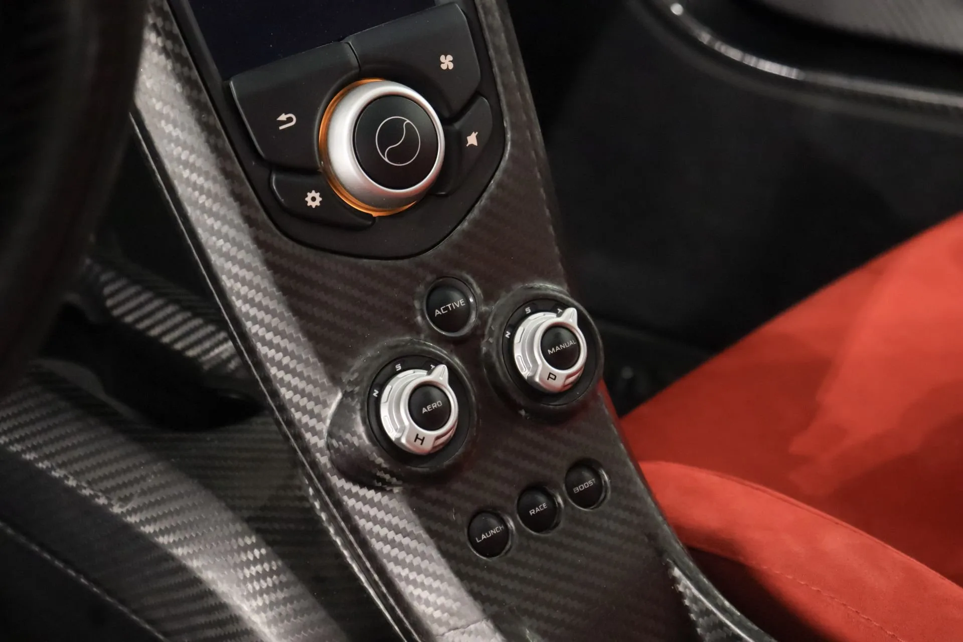 2014 McLaren P1, 20/24
