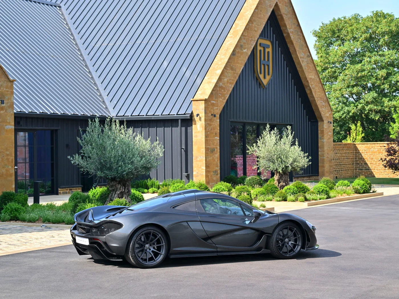 2014 McLaren P1 angeboten von einem Fachhändler in Hook Norton, Vereinigtes Königreich, Foto 8 von 15