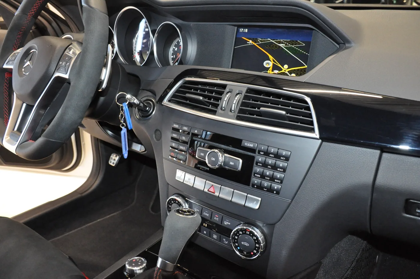 2014 Mercedes-AMG C 63 Black Series proposée par un négociant en voitures de collection à Alkmaar, Pays-Bas, photo 8 sur 15