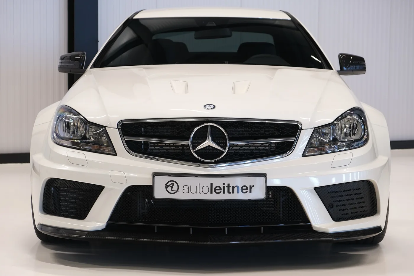 2014 Mercedes-AMG C 63 Black Series proposée par un négociant en voitures de collection à Alkmaar, Pays-Bas, photo 11 sur 15
