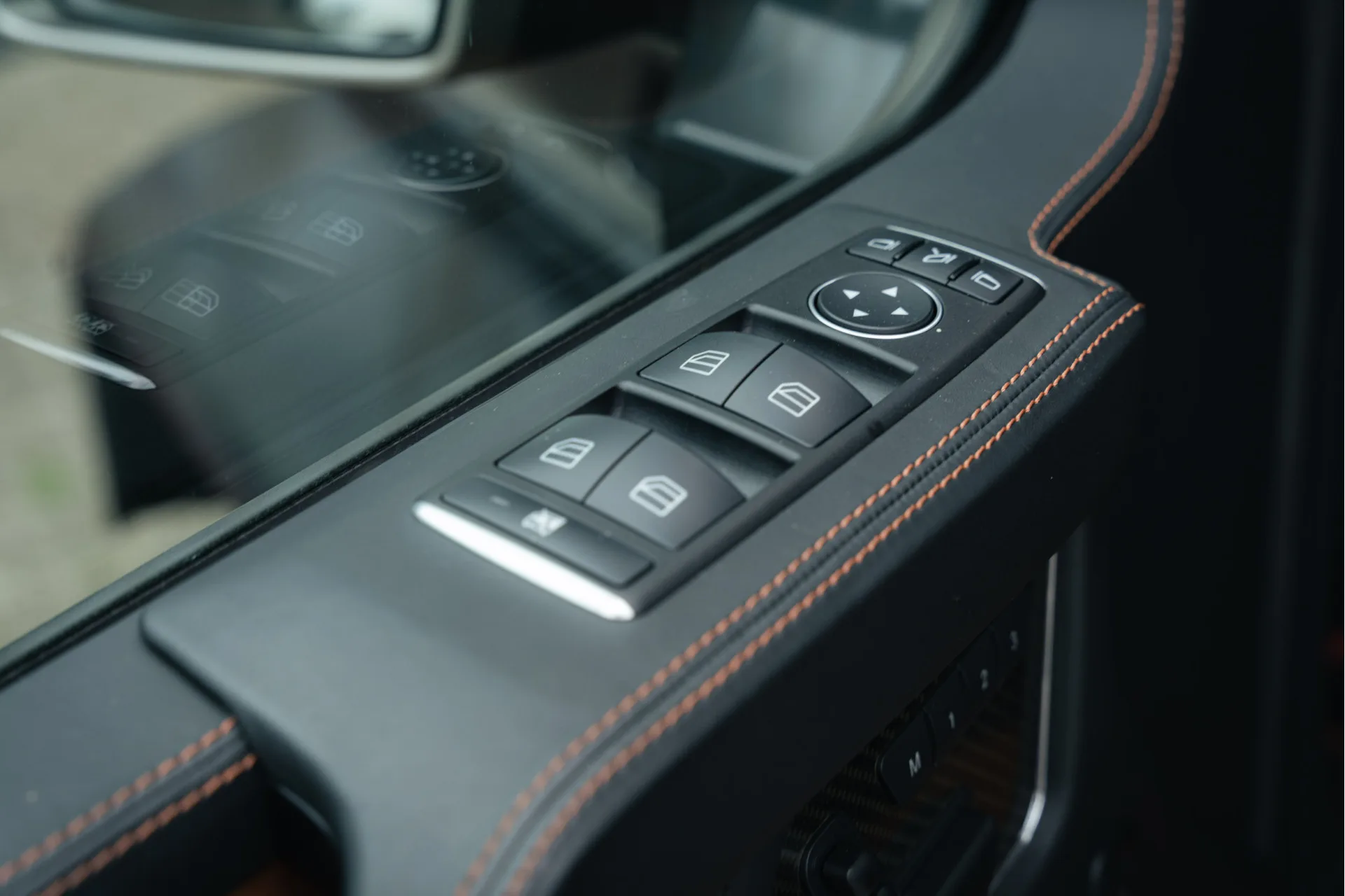 2014 Mercedes-AMG G 63 6x6, 10/30