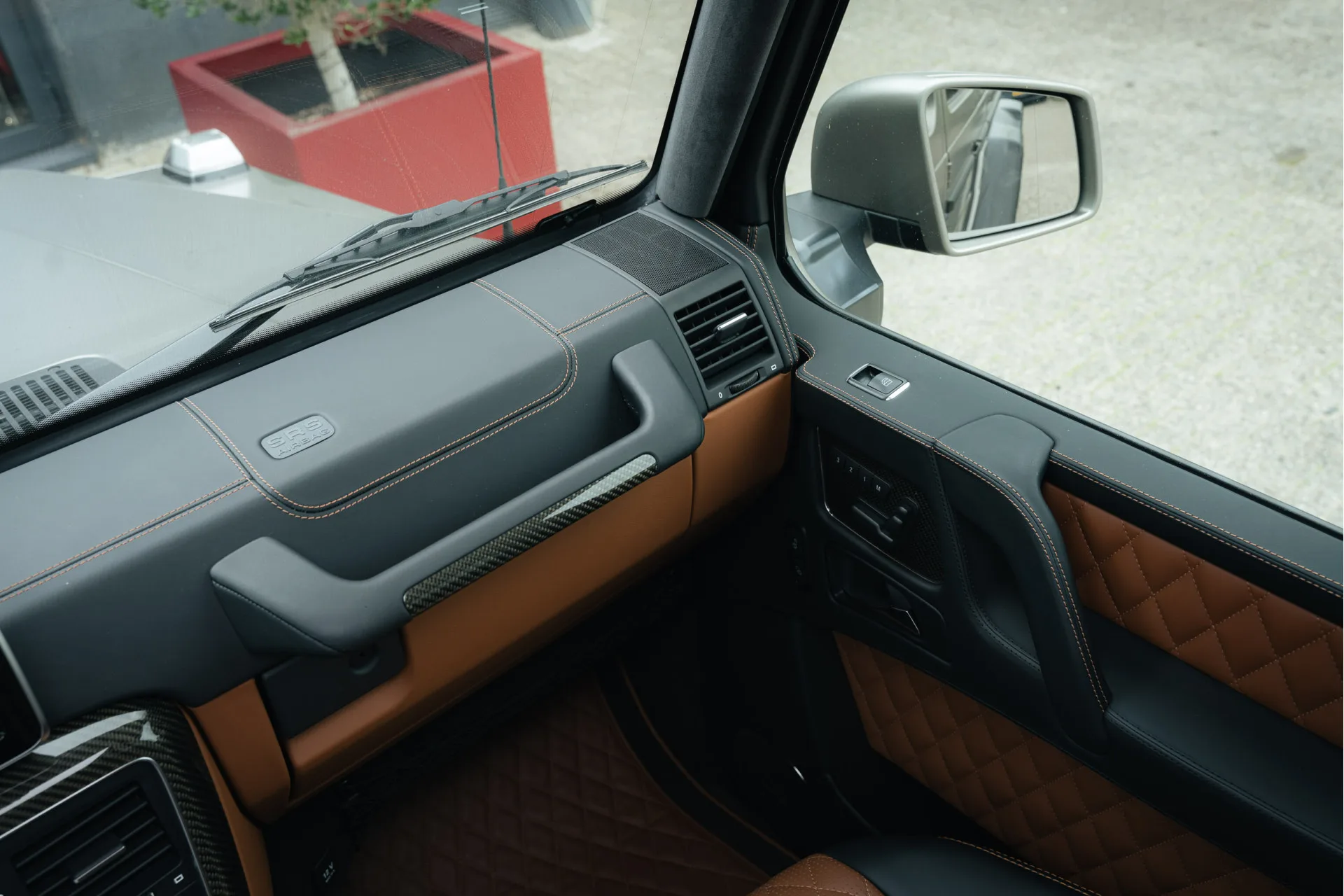 2014 Mercedes-AMG G 63 6x6, 11/30