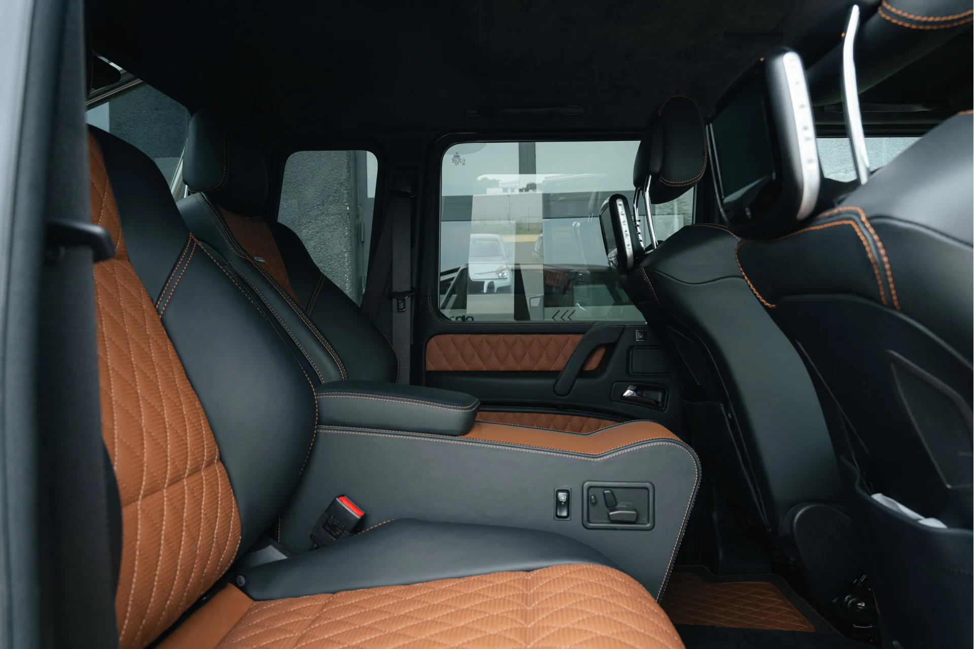 2014 Mercedes-AMG G 63 6x6, 18/30