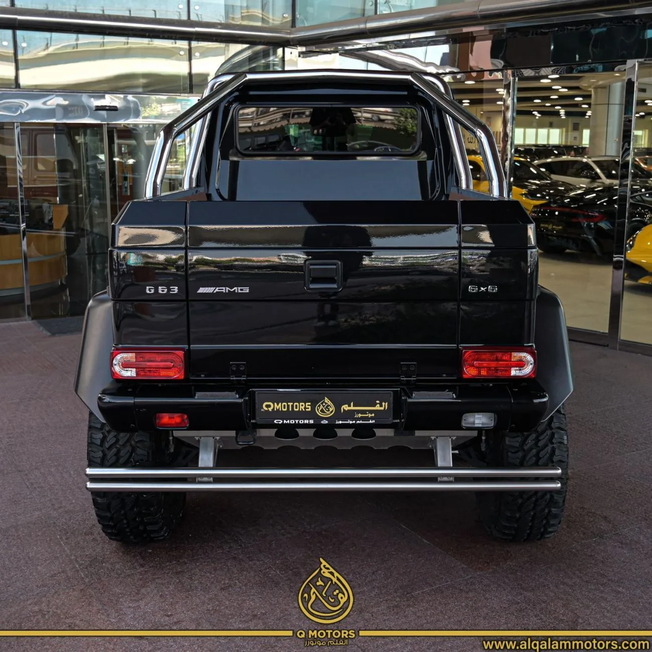 2014 Mercedes-AMG G 63 offered by a specialist dealer in Dubai, United Arab Emirates, photo 4 of 13