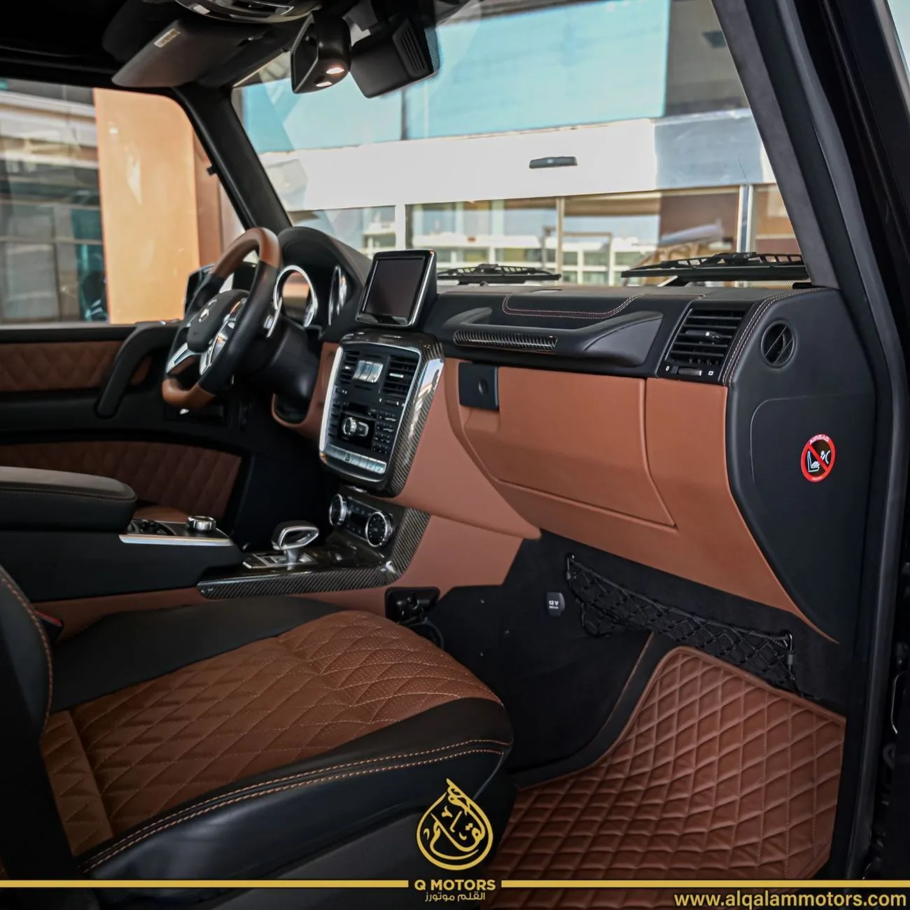 2014 Mercedes-AMG G 63 offered by a specialist dealer in Dubai, United Arab Emirates, photo 7 of 13