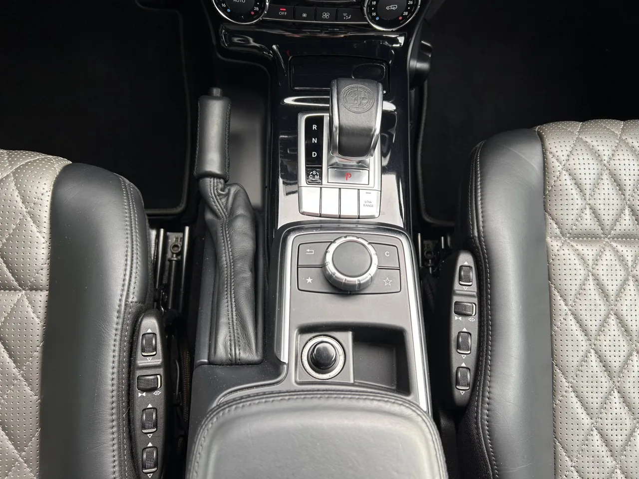 2014 Mercedes-AMG G 63 designo angeboten von einem Fachhändler in Písek, Tschechien, Foto 23 von 28