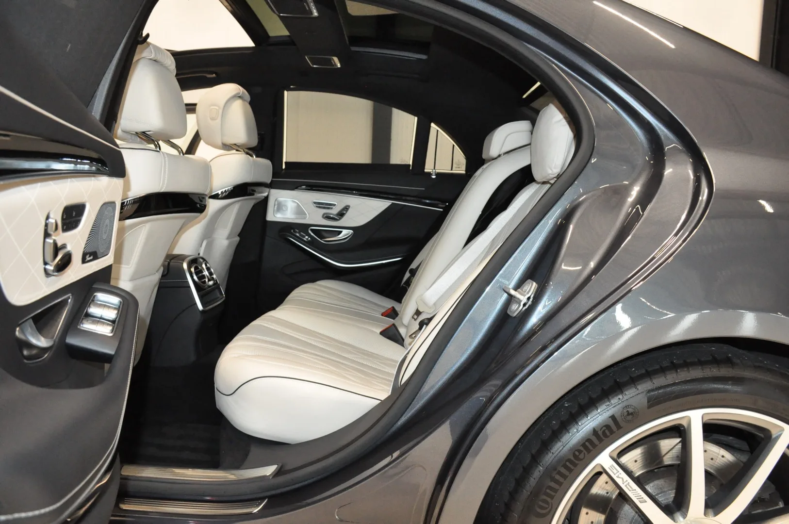 2014 Mercedes-AMG S 63 4MATIC designo, 6/30
