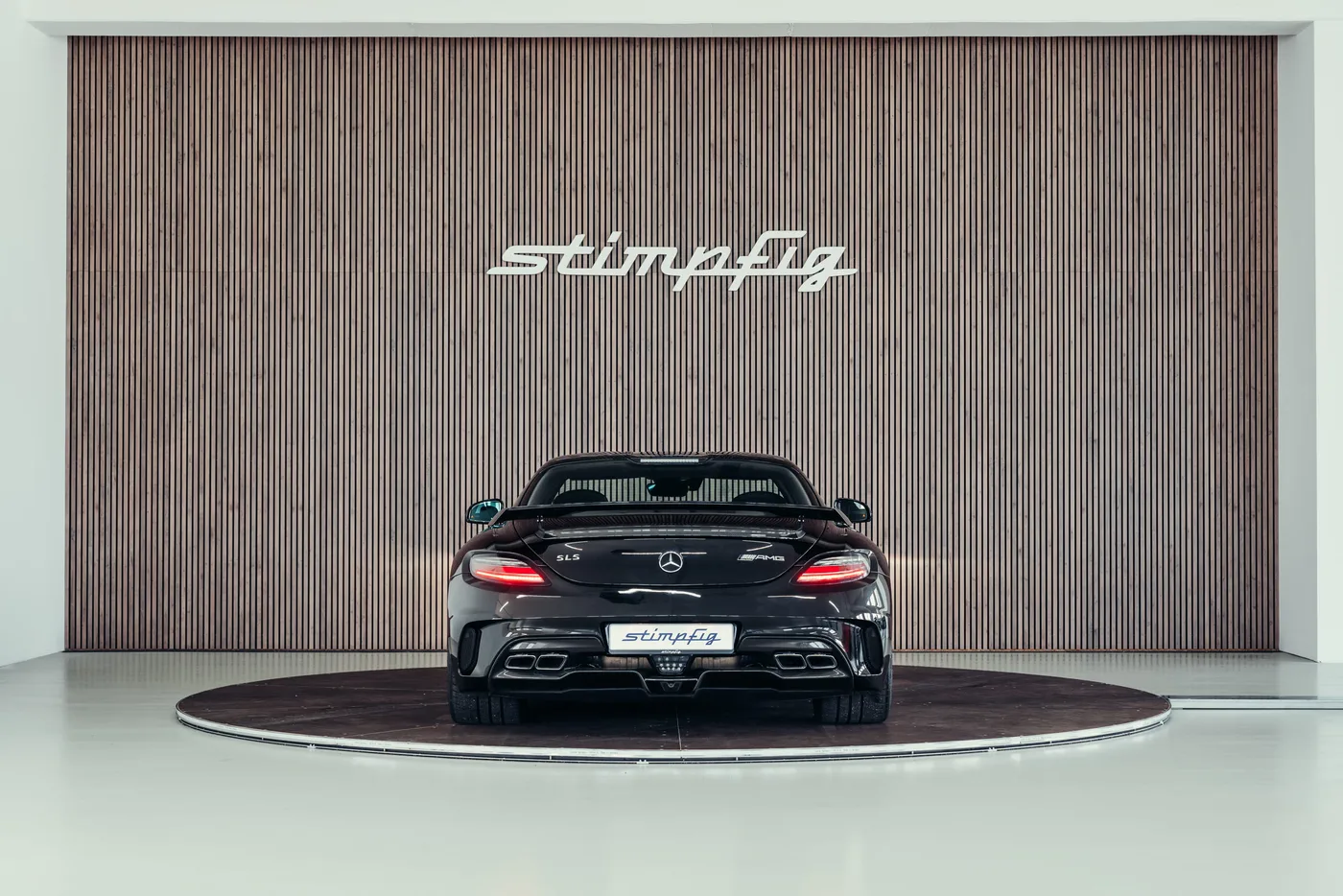2014 Mercedes-AMG SLS Black Series proposée par un spécialiste de la voiture de collection à Stuttgart, Allemagne, photo 5 sur 25