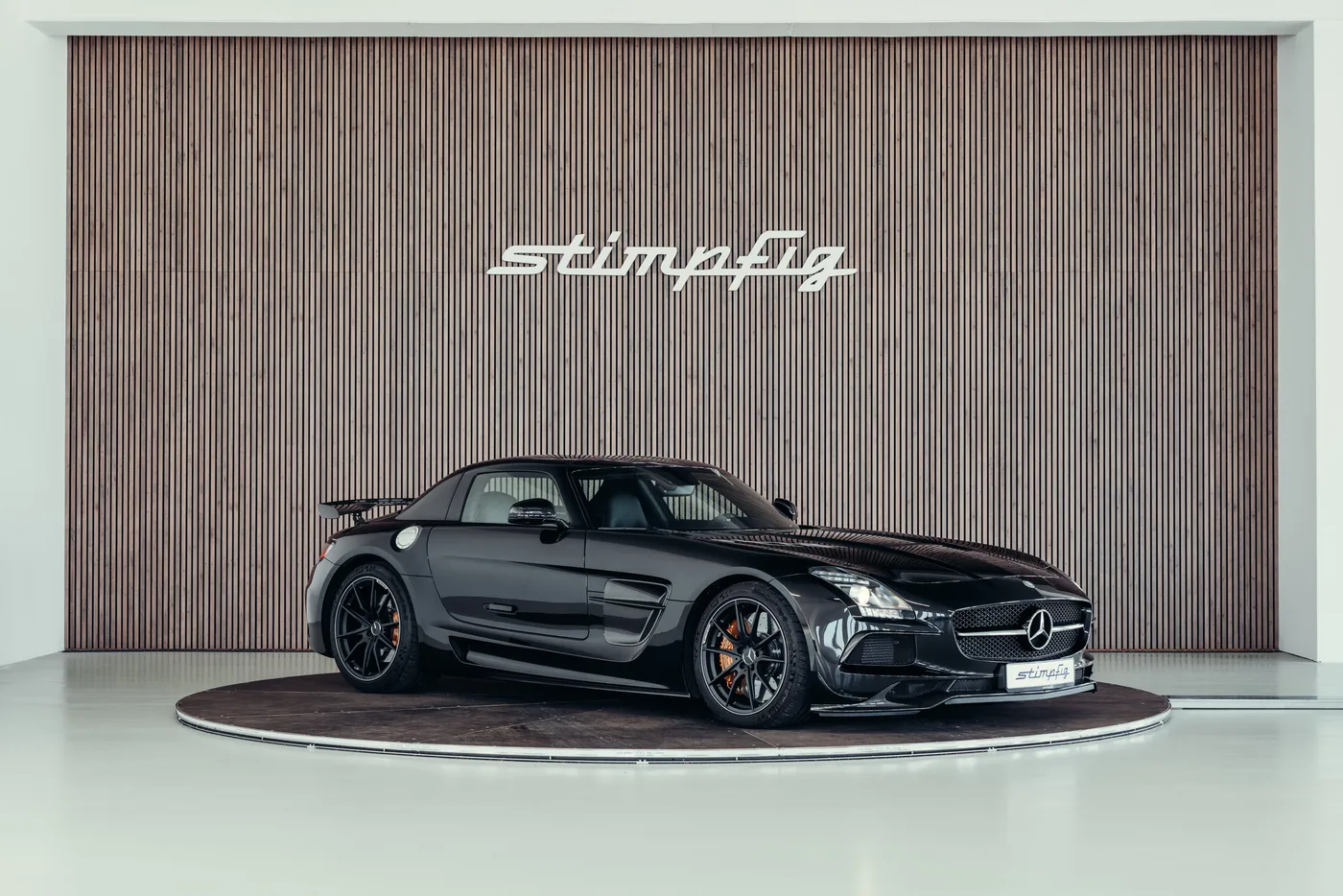 2014 Mercedes-AMG SLS Black Series proposée par un spécialiste de la voiture de collection à Stuttgart, Allemagne, photo 8 sur 25
