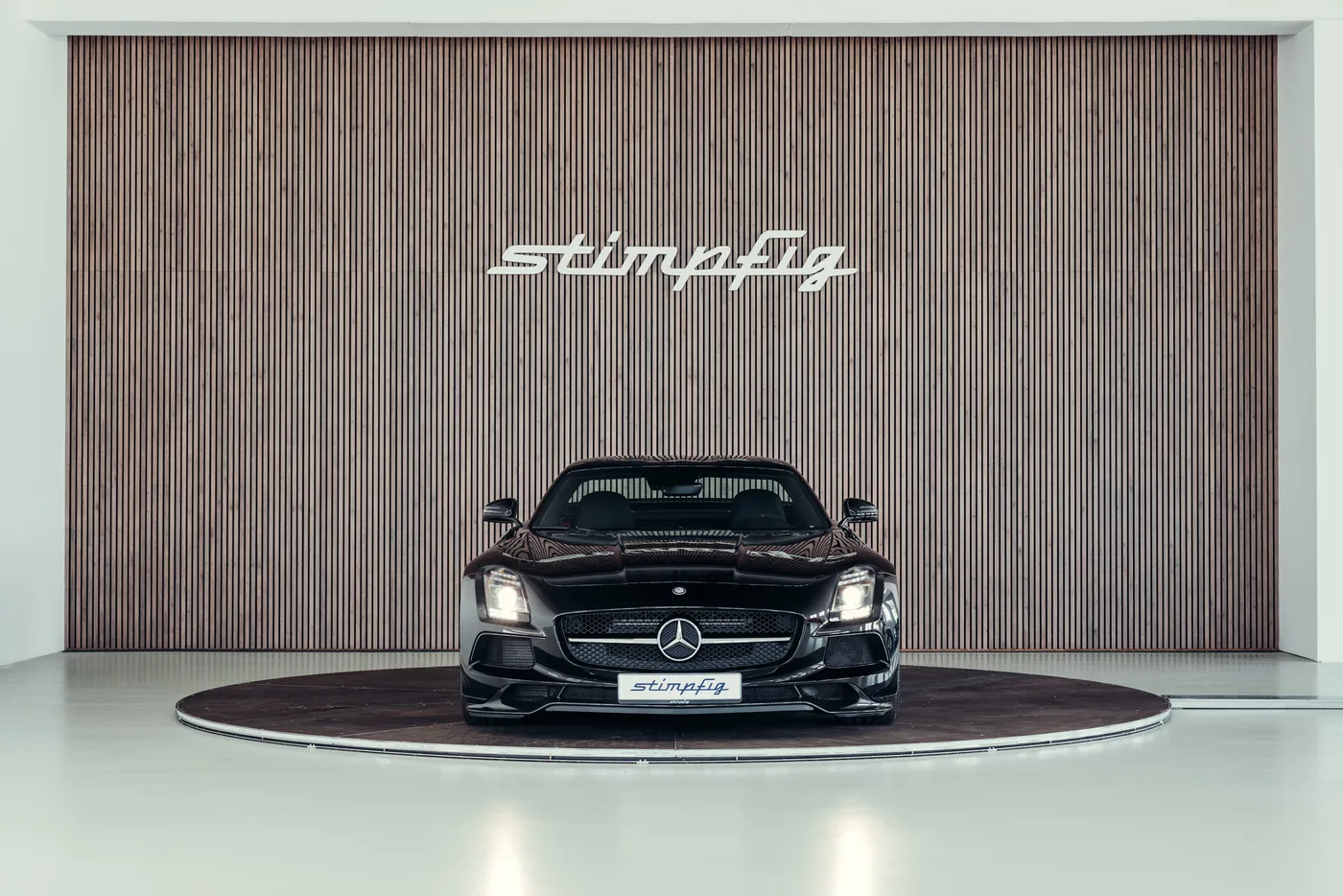 2014 Mercedes-AMG SLS Black Series proposée par un spécialiste de la voiture de collection à Stuttgart, Allemagne, photo 9 sur 25