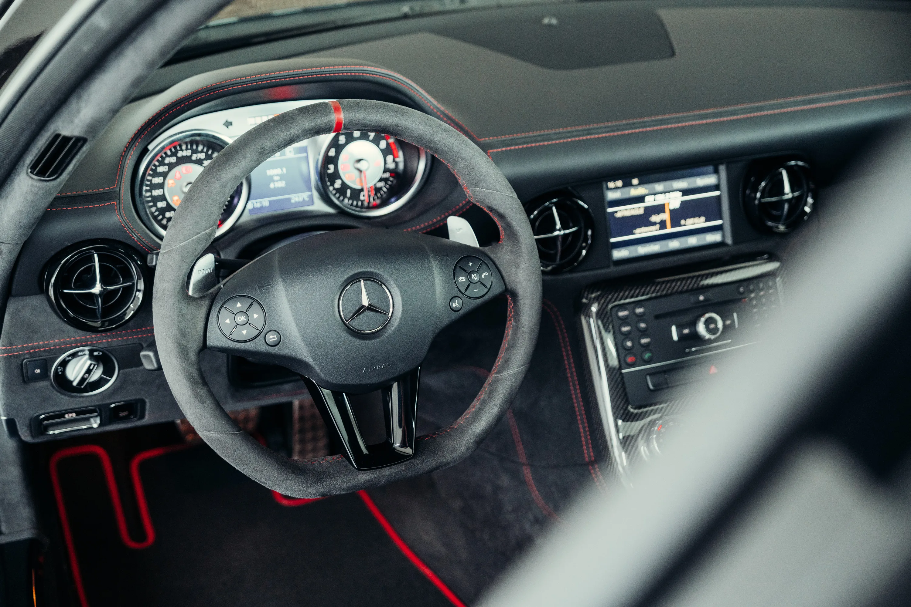 2014 Mercedes-AMG SLS AMG Black Series, 23/30