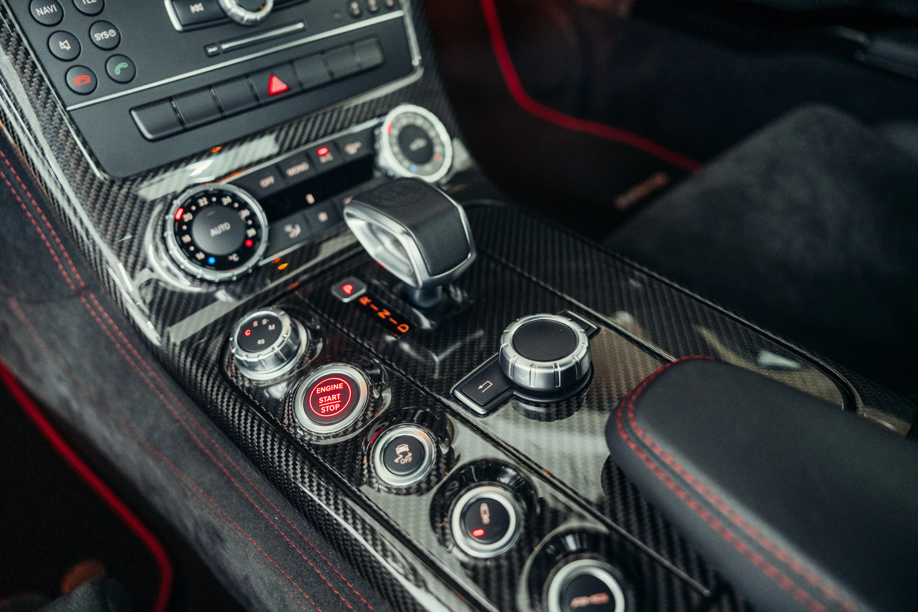 2014 Mercedes-AMG SLS AMG Black Series, 29/30