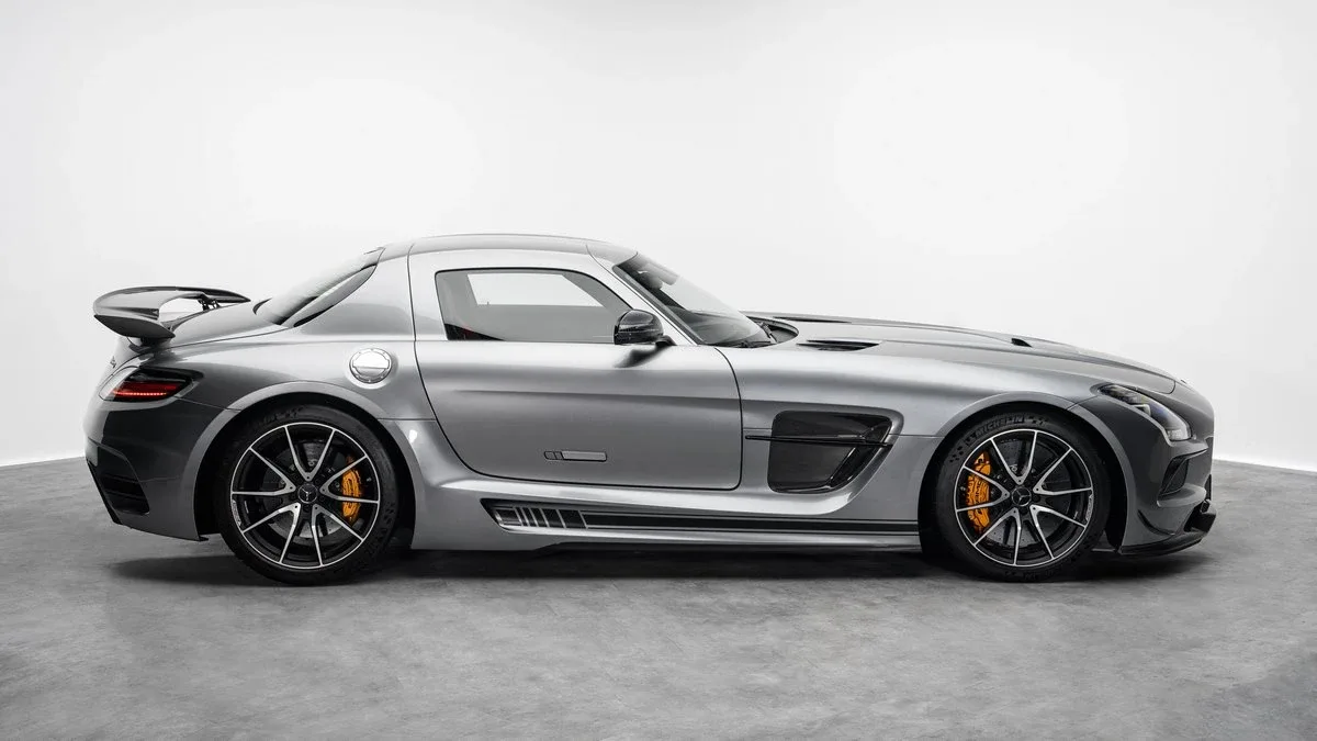 2014 Mercedes-AMG SLS Black Series offered by a specialist dealer in Dubai, United Arab Emirates, photo 6 of 25