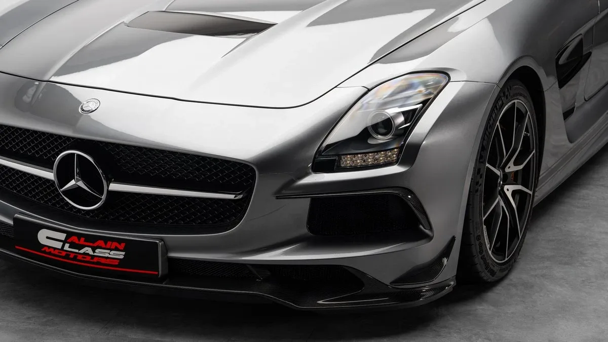 2014 Mercedes-AMG SLS Black Series offered by a specialist dealer in Dubai, United Arab Emirates, photo 8 of 25
