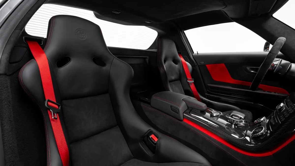 2014 Mercedes-AMG SLS Black Series offered by a specialist dealer in Dubai, United Arab Emirates, photo 20 of 25
