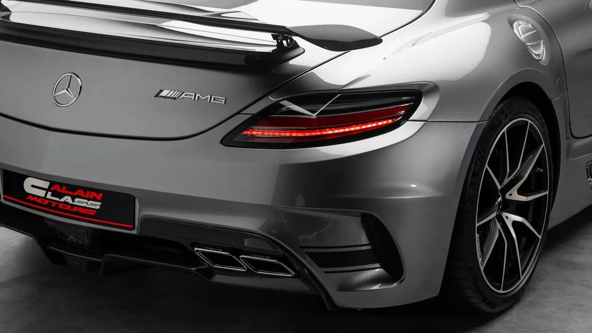 2014 Mercedes-AMG SLS Black Series offered by a specialist dealer in Dubai, United Arab Emirates, photo 24 of 25