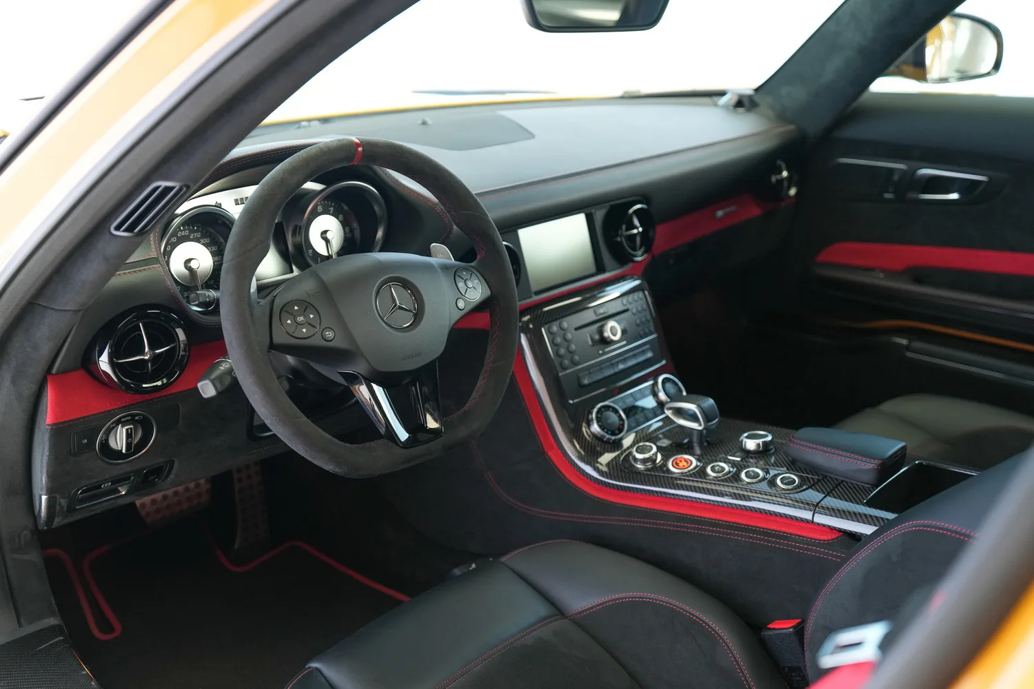 2014 Mercedes-AMG SLS Black Series, 14/20