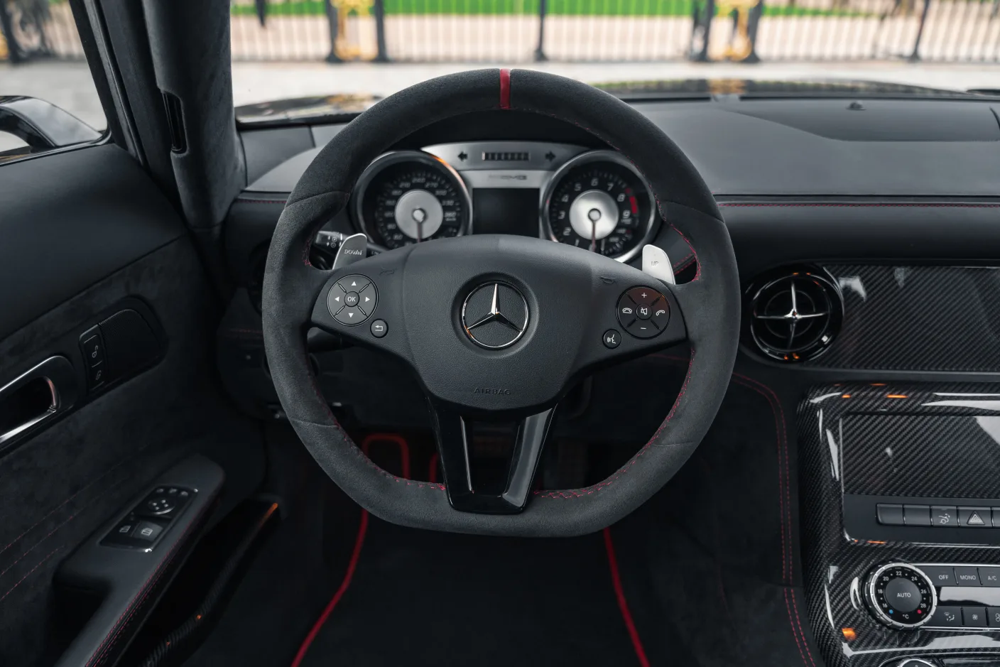 2014 Mercedes-AMG SLS Black Series, 19/30
