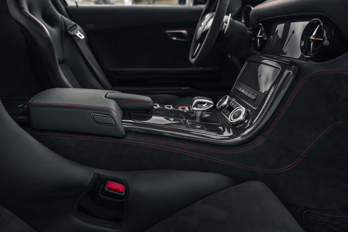 2014 Mercedes-AMG SLS Black Series, 29/30