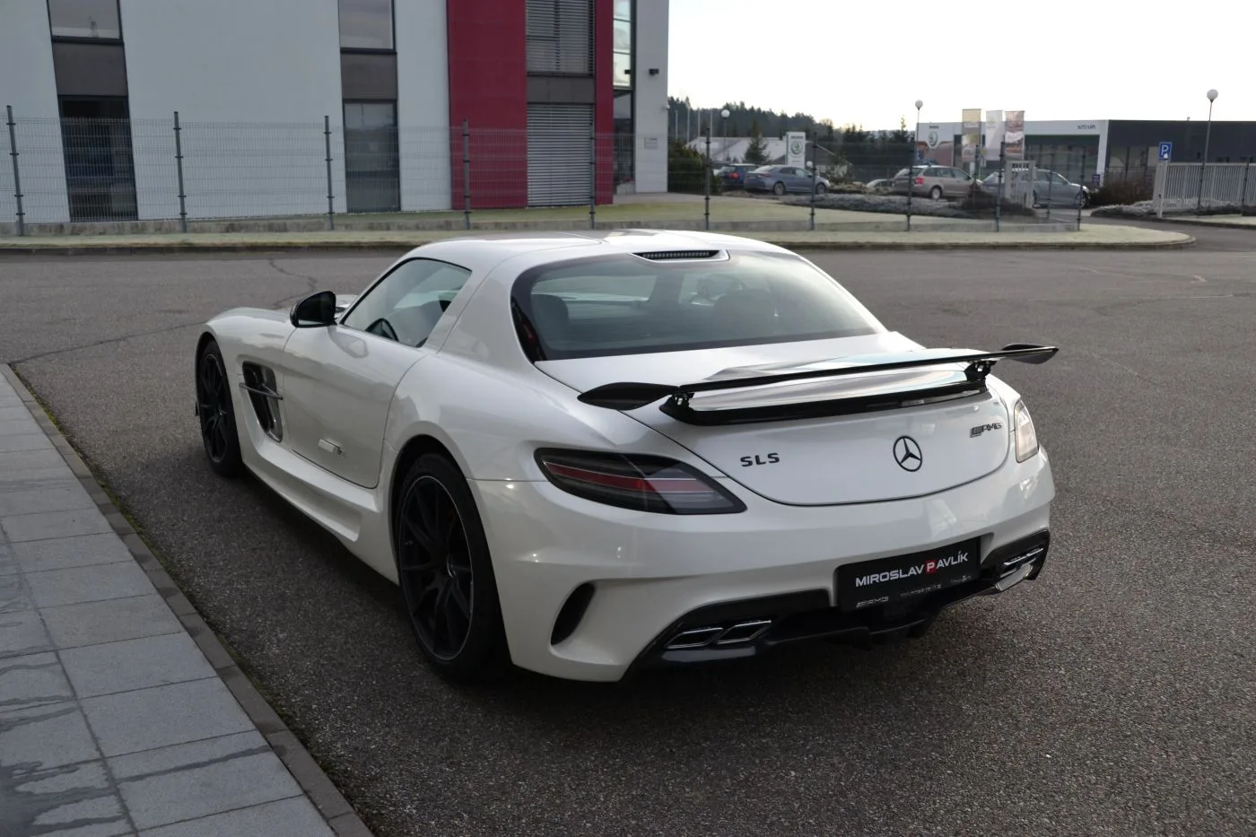 2014 Mercedes-AMG SLS Black Series proposée par un concessionnaire spécialisé à Písek, Tchéquie, photo 10 sur 13