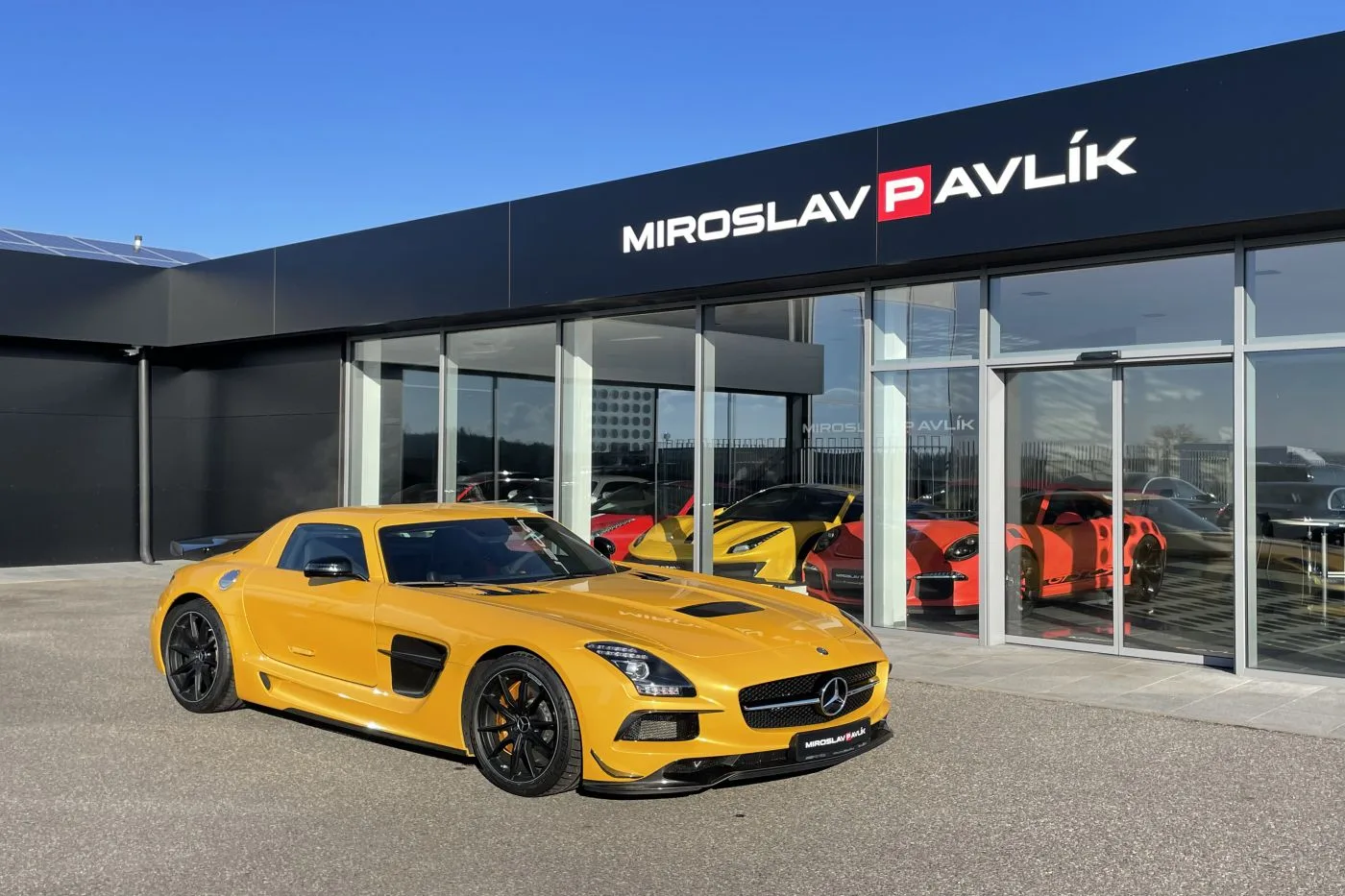 2014 Mercedes-AMG SLS Black Series offered by a specialist dealer in Písek, Czechia, photo 2 of 20