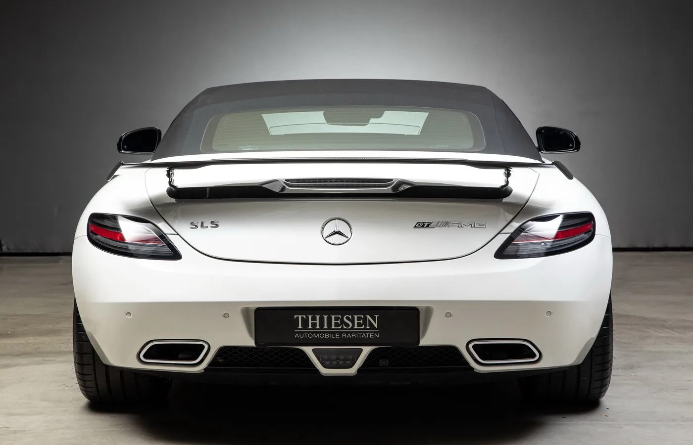 2014 Mercedes-AMG SLS GT Final Edition Roadster, 13/26