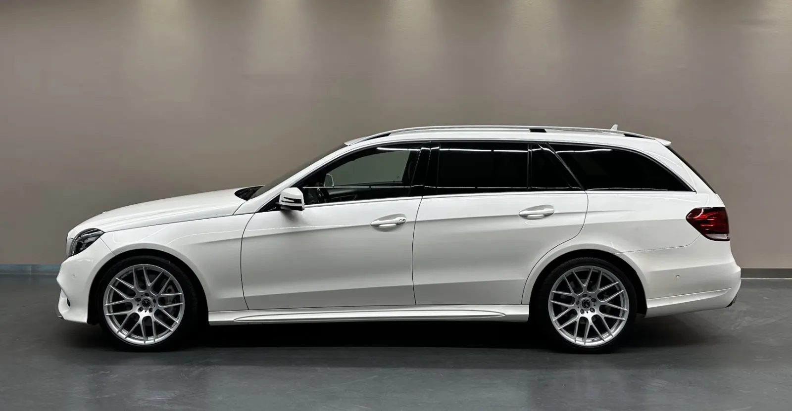 2014 Mercedes-Benz E 400 4MATIC, Estate, 4/25