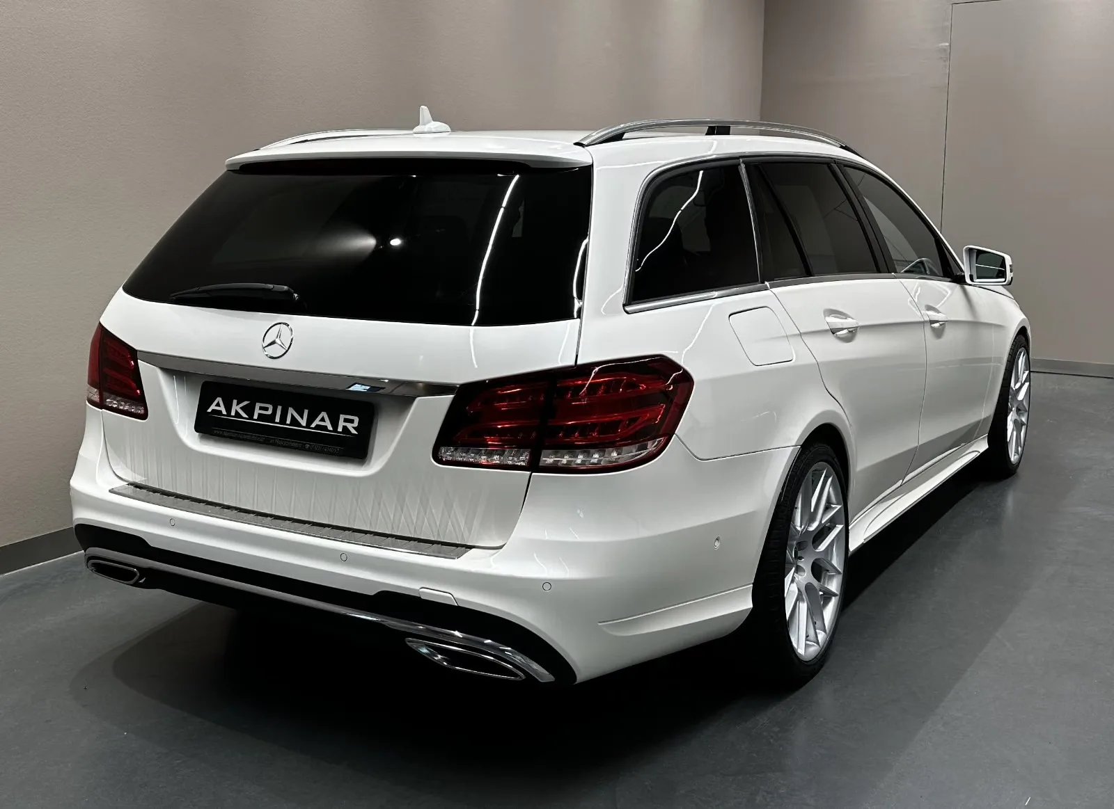 2014 Mercedes-Benz E 400 4MATIC, Estate, 6/25