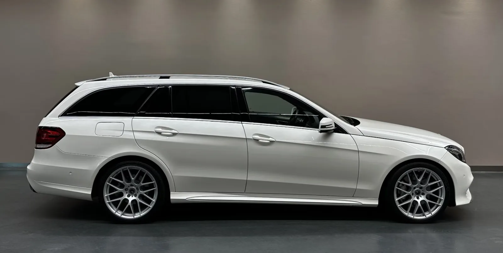 2014 Mercedes-Benz E 400 4MATIC, Estate, 7/25