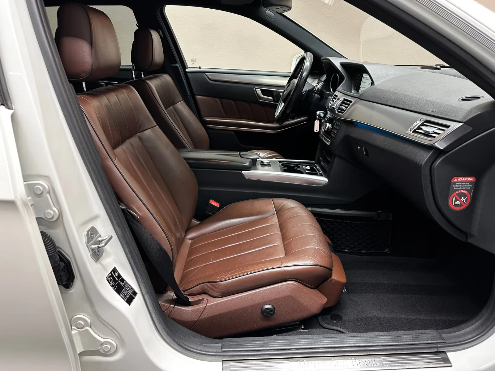 2014 Mercedes-Benz E 400 4MATIC, Estate, 22/25