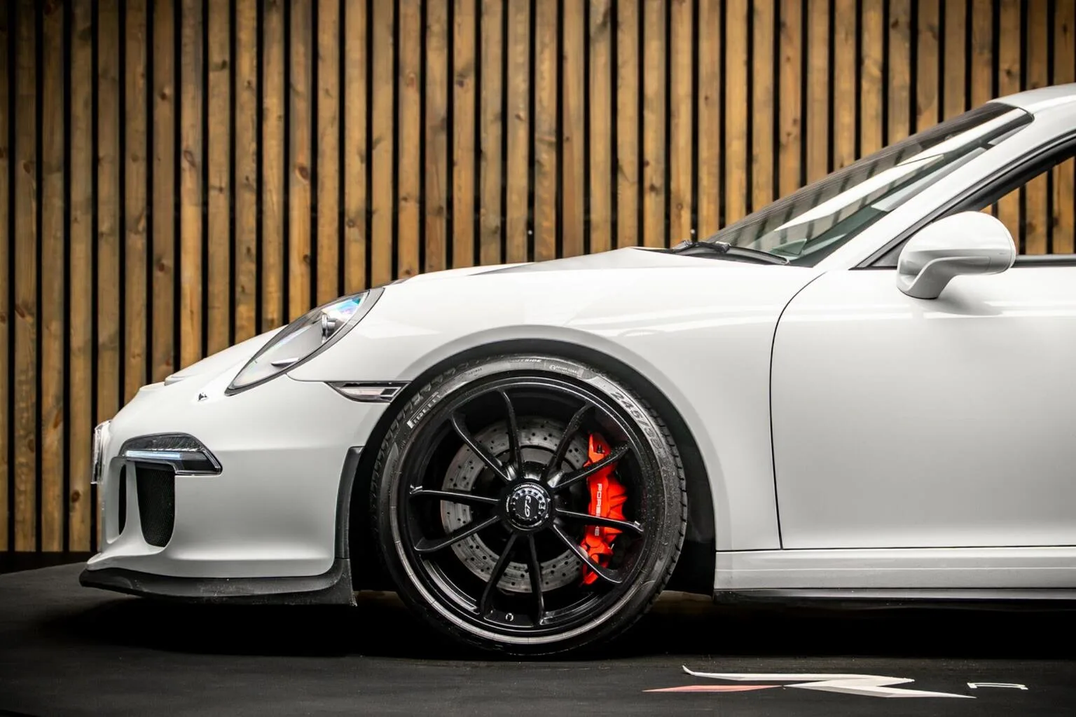 2014 Porsche 911 GT3, 8/30