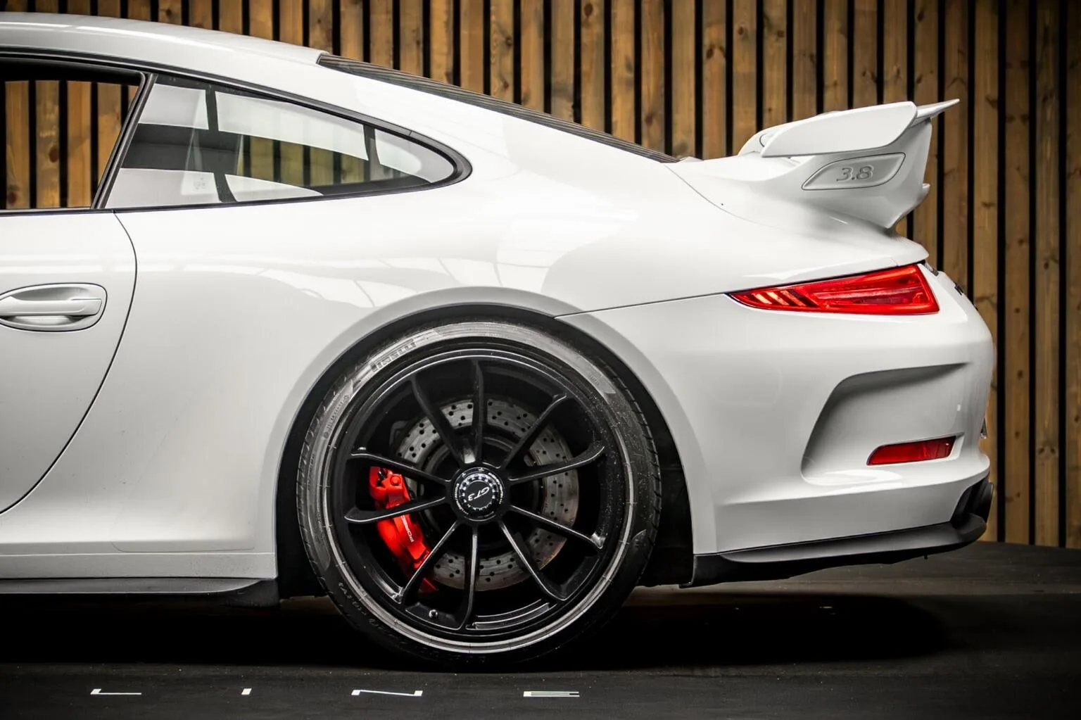 2014 Porsche 911 GT3, 18/30
