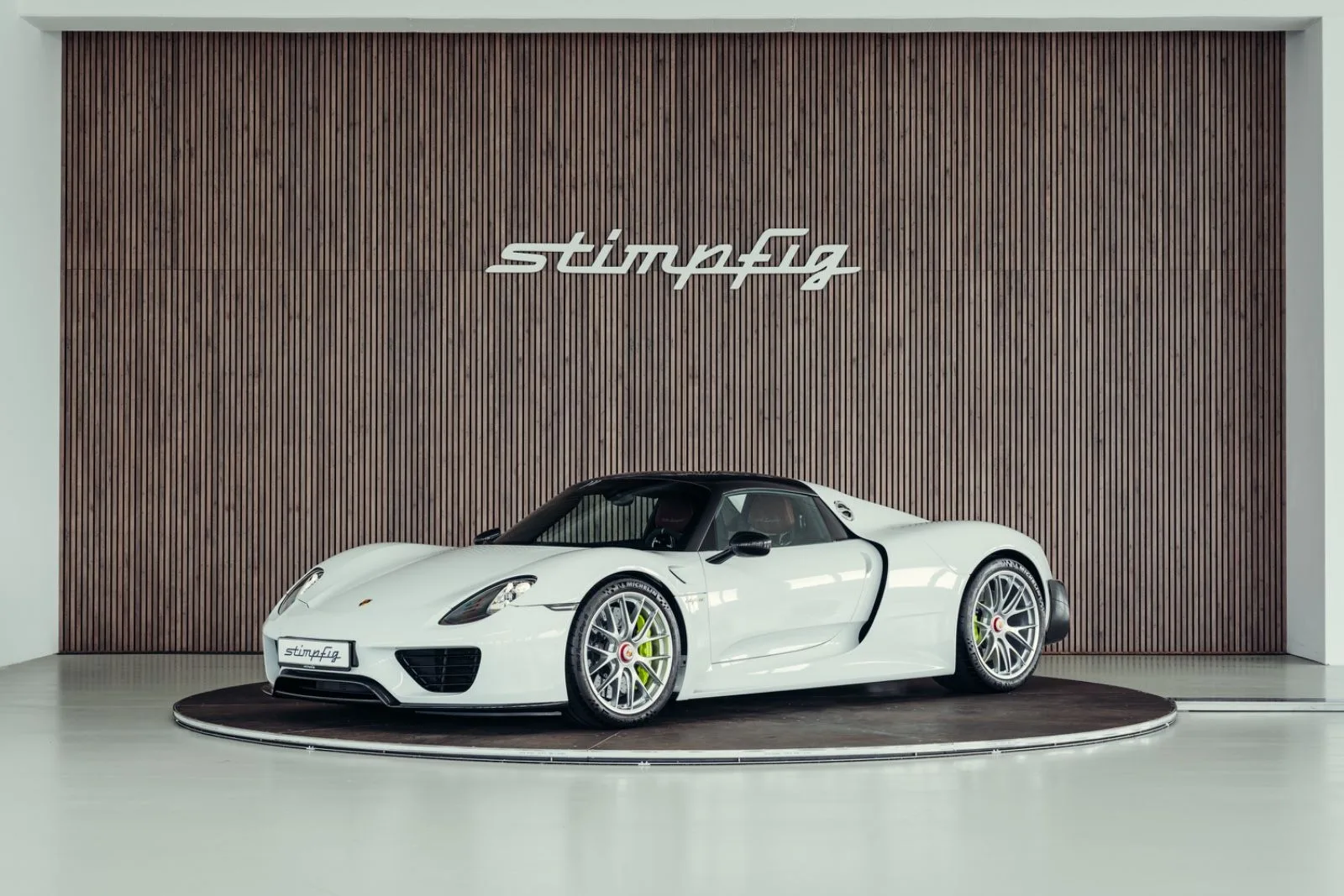 2014 Porsche 918 Spyder offered by a supercar dealer in Stuttgart, Germany, main photo