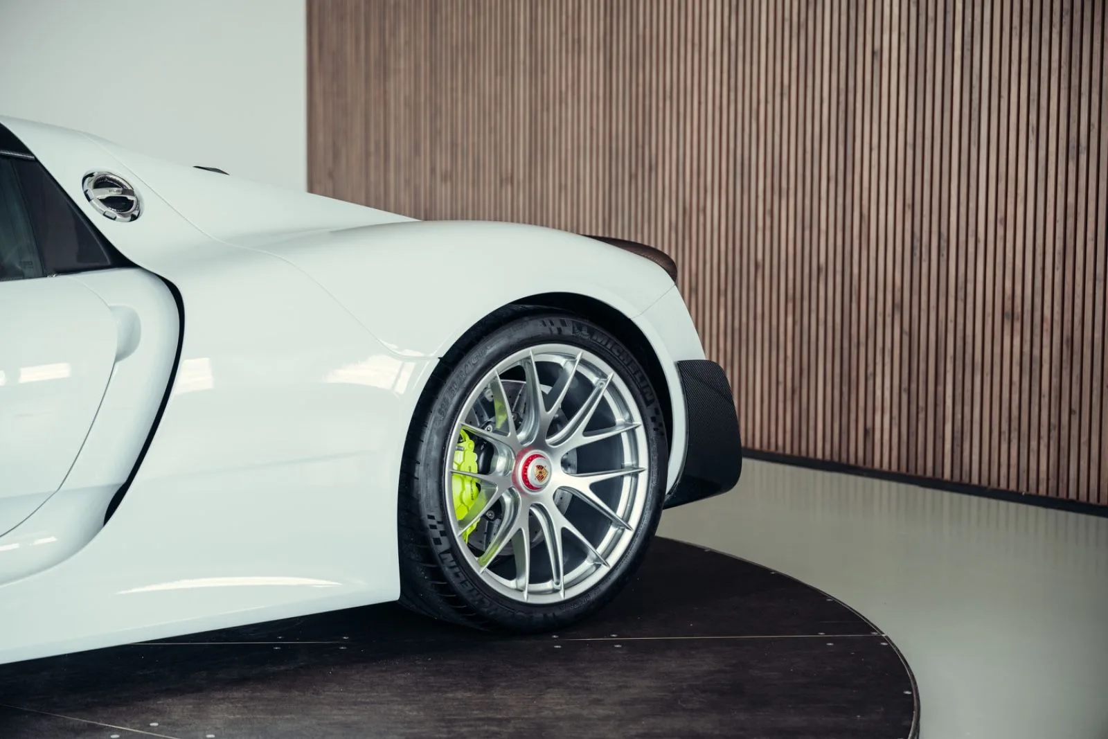 2014 Porsche 918 Spyder, 13/30