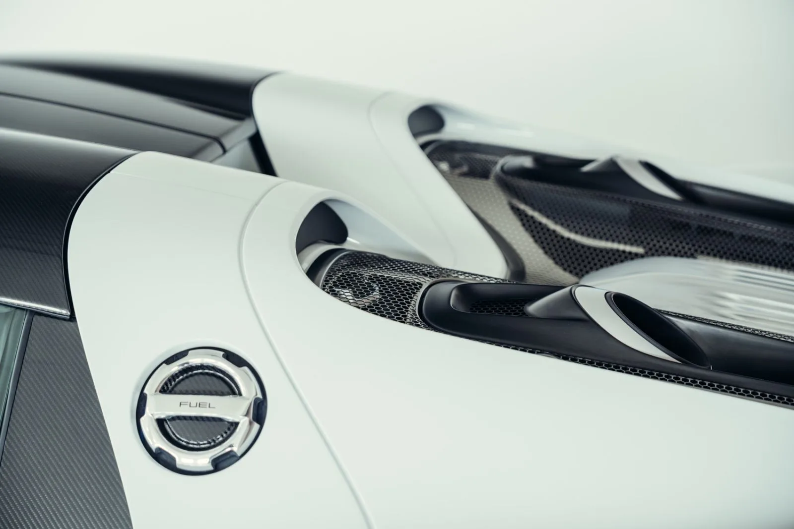 2014 Porsche 918 Spyder, 15/30